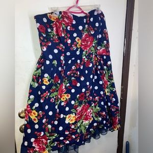 Strapless retro dress